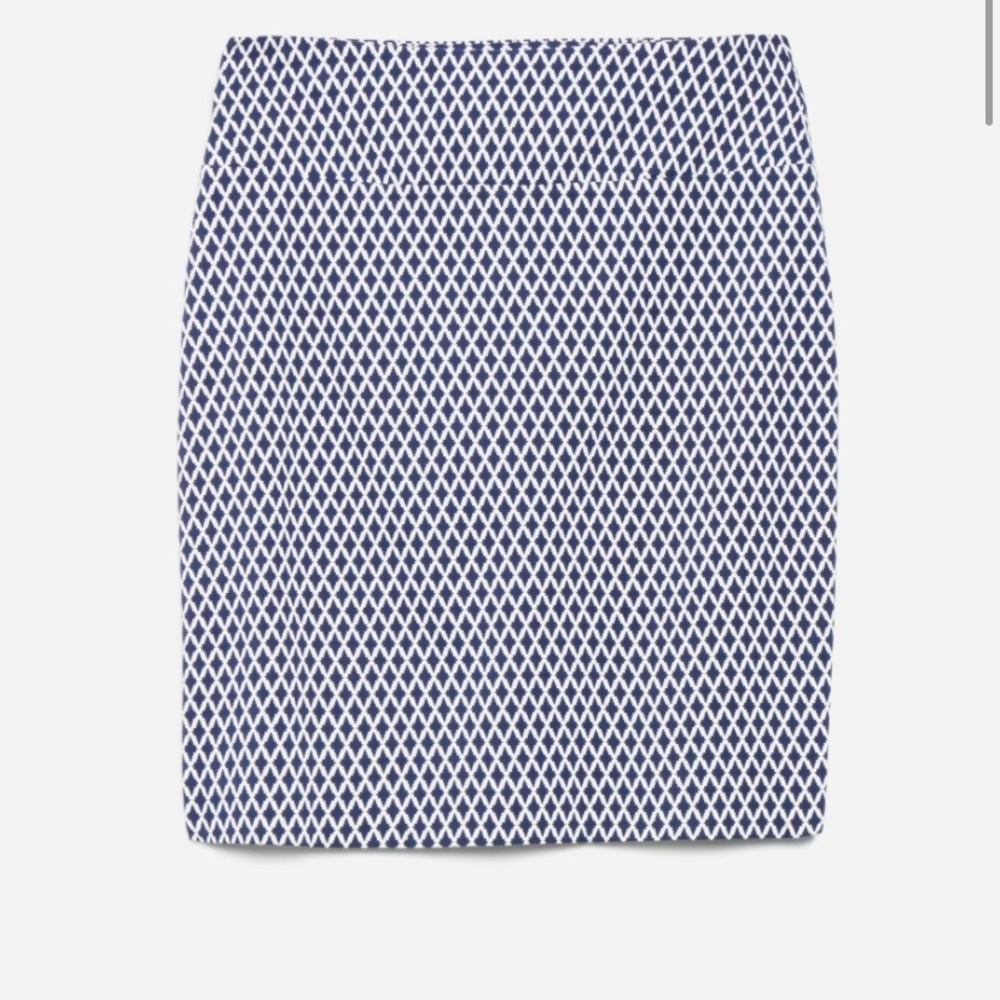 Graphic tile print navy/white stretchy pencil skirt, ONLY WORN ONCE